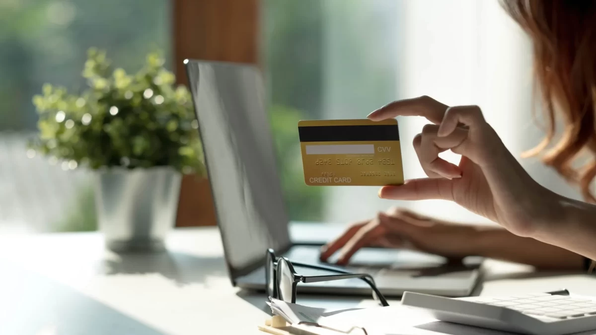 How to Choose the Right Payment Processing Solution for Your Insurance Company