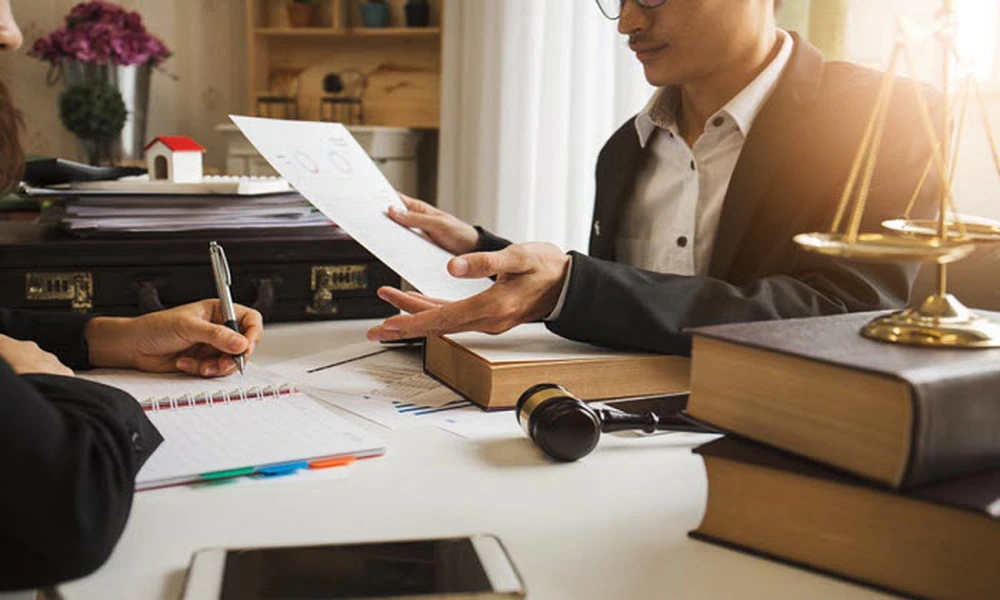 How Business Owners Can Reduce Legal Risks as Their Companies Grow